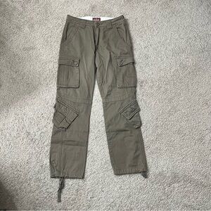 Matchstick Men's Cargo Pants in Olive Green
